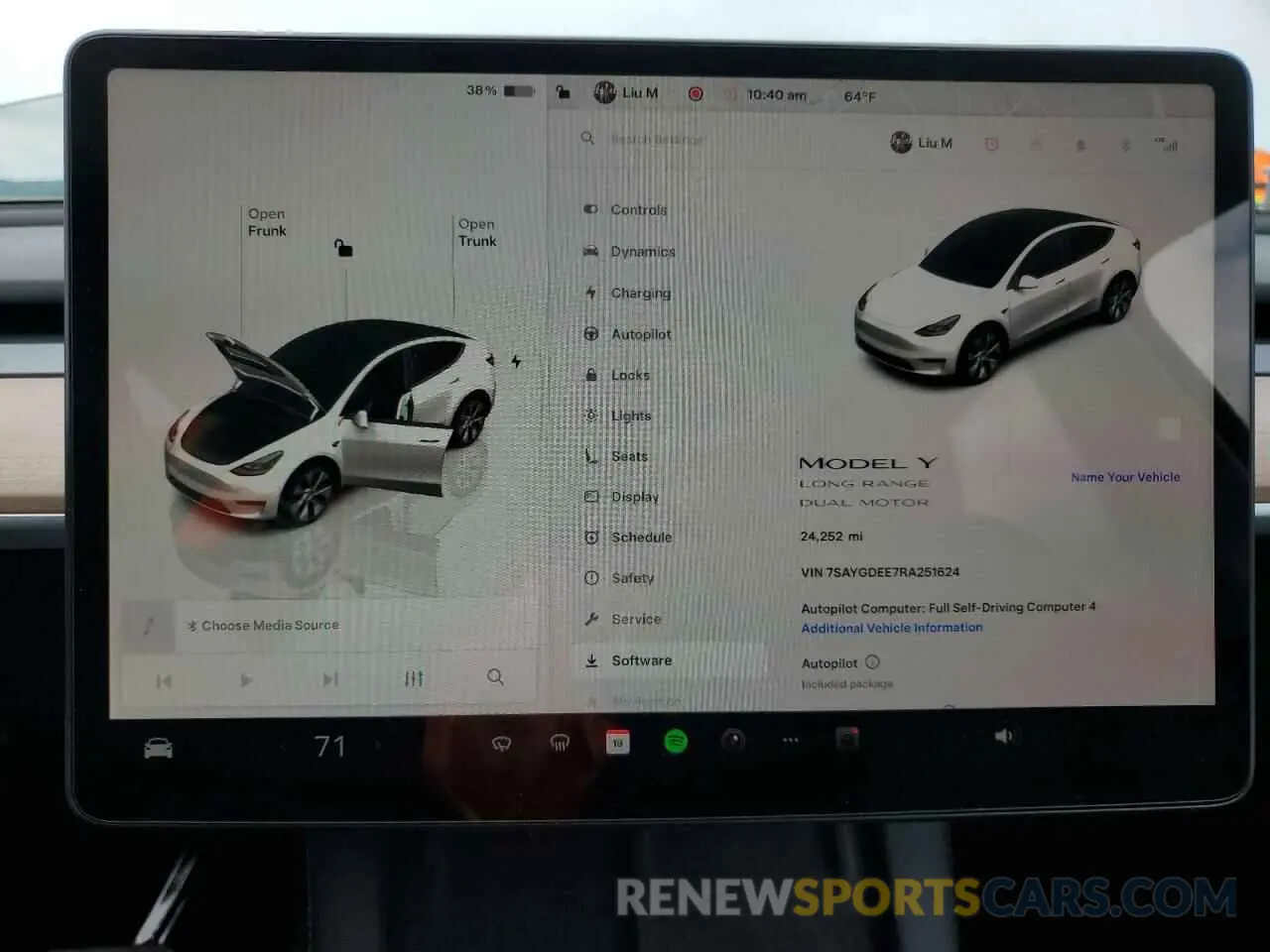 9 Photograph of a damaged car 7SAYGDEE7RA251624 TESLA MODEL Y 2024