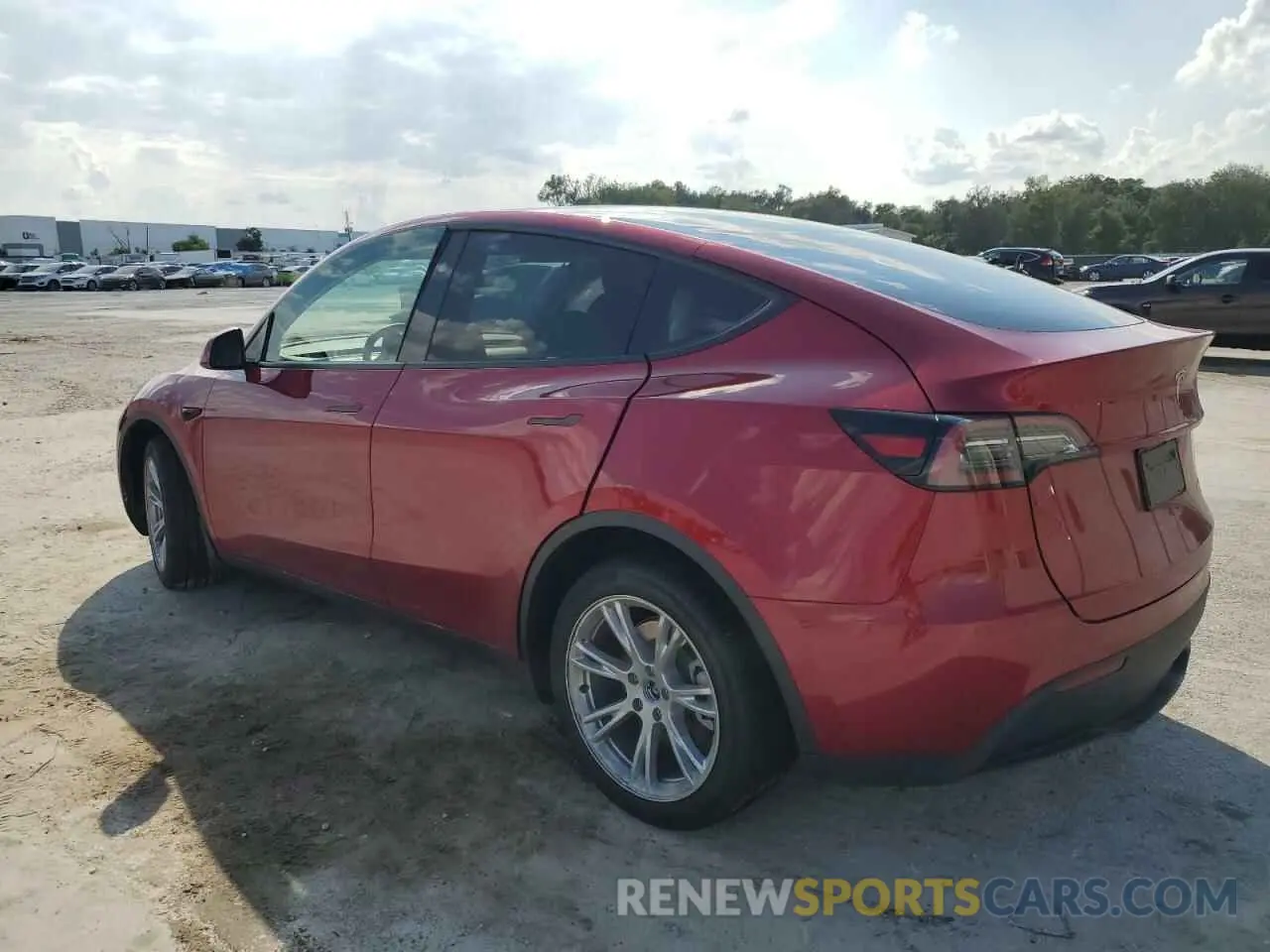 2 Photograph of a damaged car 7SAYGDEE7RA255513 TESLA MODEL Y 2024