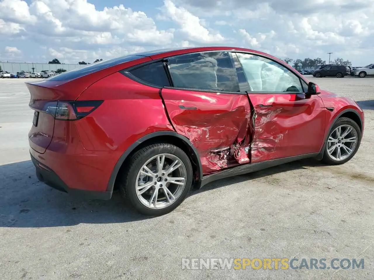 3 Photograph of a damaged car 7SAYGDEE7RA255513 TESLA MODEL Y 2024