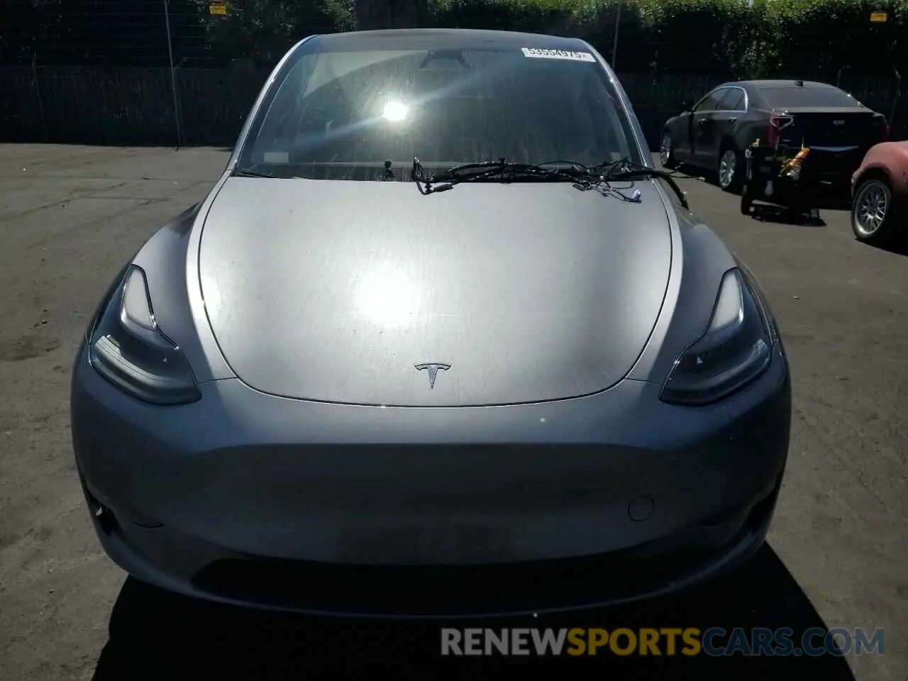 5 Photograph of a damaged car 7SAYGDEE7RA300580 TESLA MODEL Y 2024