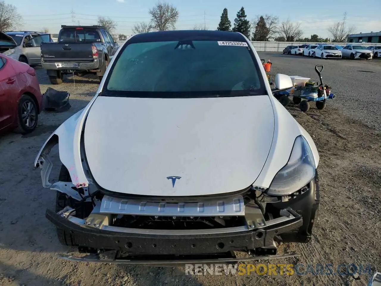 5 Photograph of a damaged car 7SAYGDEE7RF068890 TESLA MODEL Y 2024