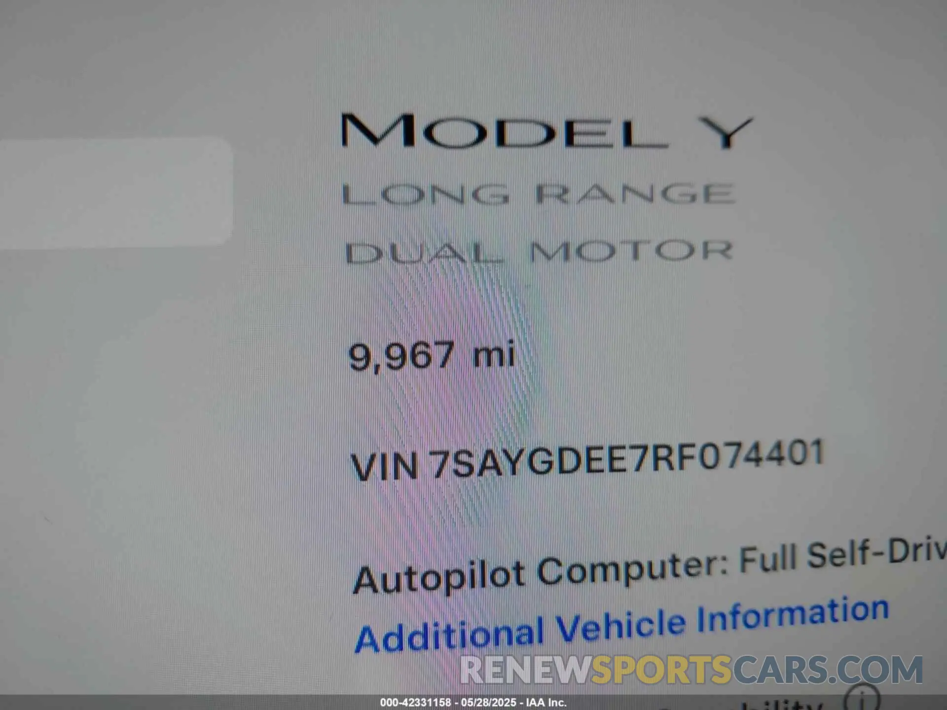 16 Photograph of a damaged car 7SAYGDEE7RF074401 TESLA MODEL Y 2024