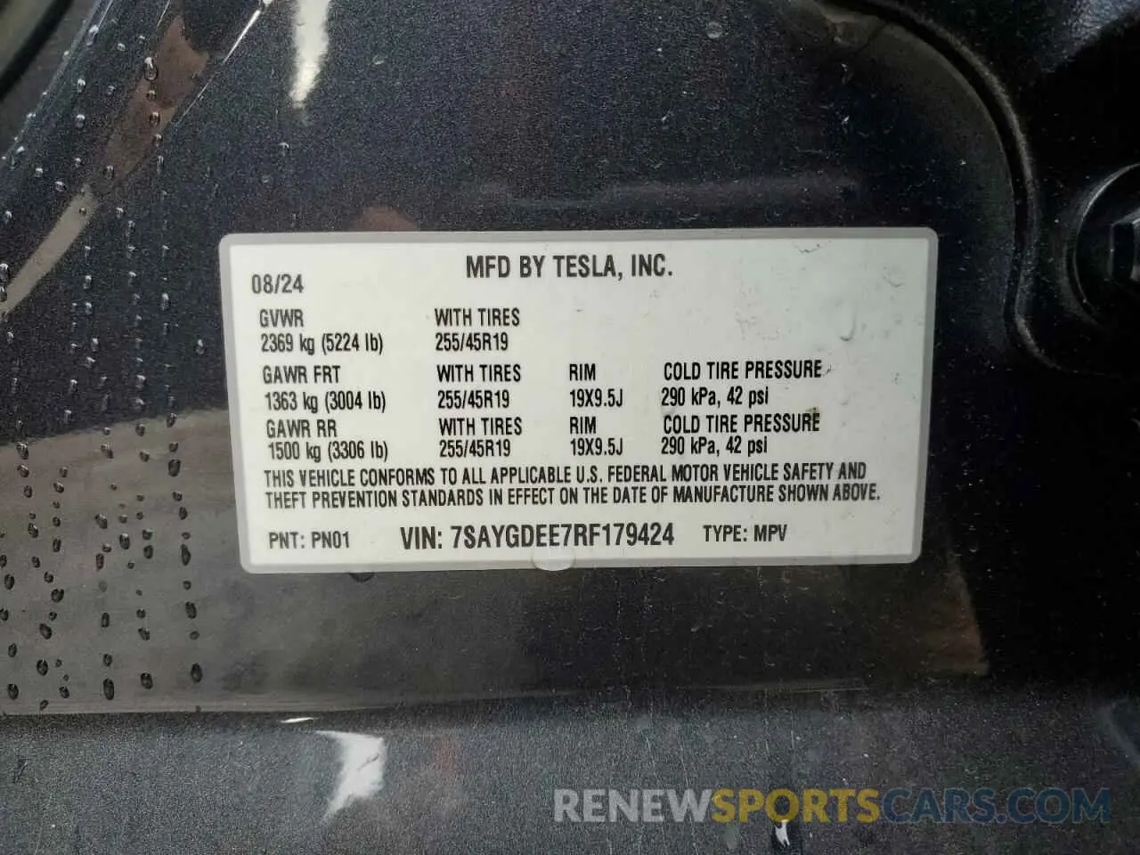 15 Photograph of a damaged car 7SAYGDEE7RF179424 TESLA MODEL Y 2024