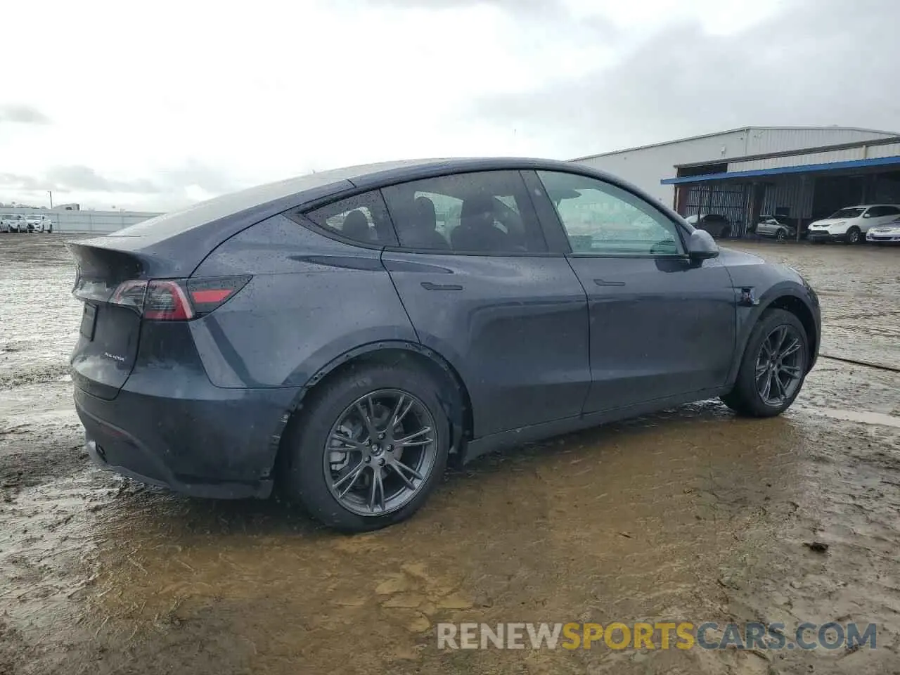 3 Photograph of a damaged car 7SAYGDEE7RF179424 TESLA MODEL Y 2024