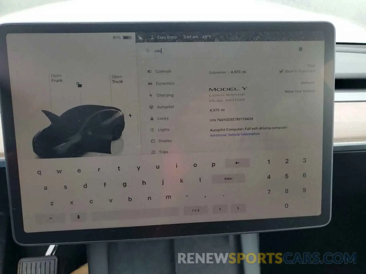 9 Photograph of a damaged car 7SAYGDEE7RF179424 TESLA MODEL Y 2024