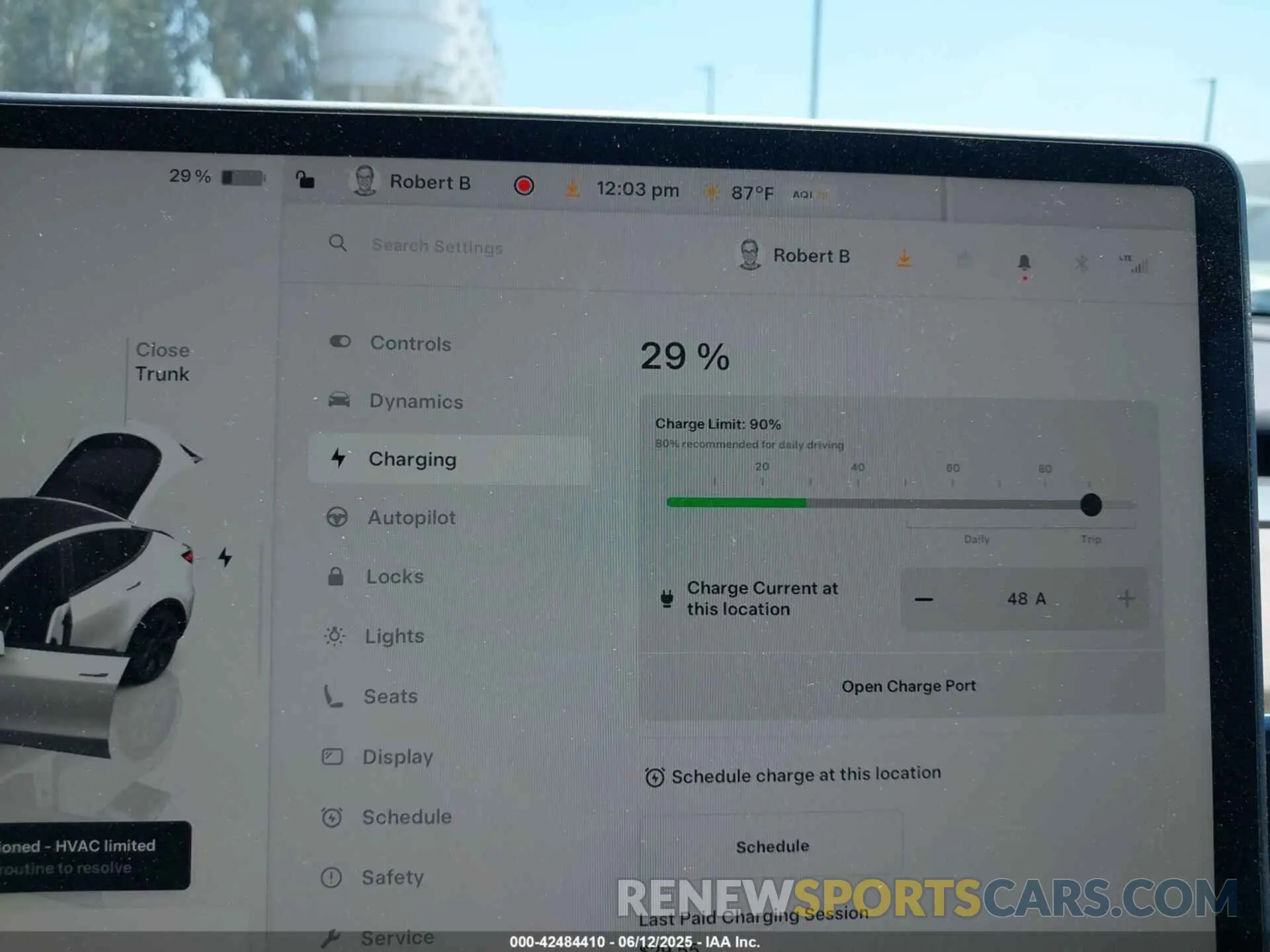 18 Photograph of a damaged car 7SAYGDEE7RF205584 TESLA MODEL Y 2024