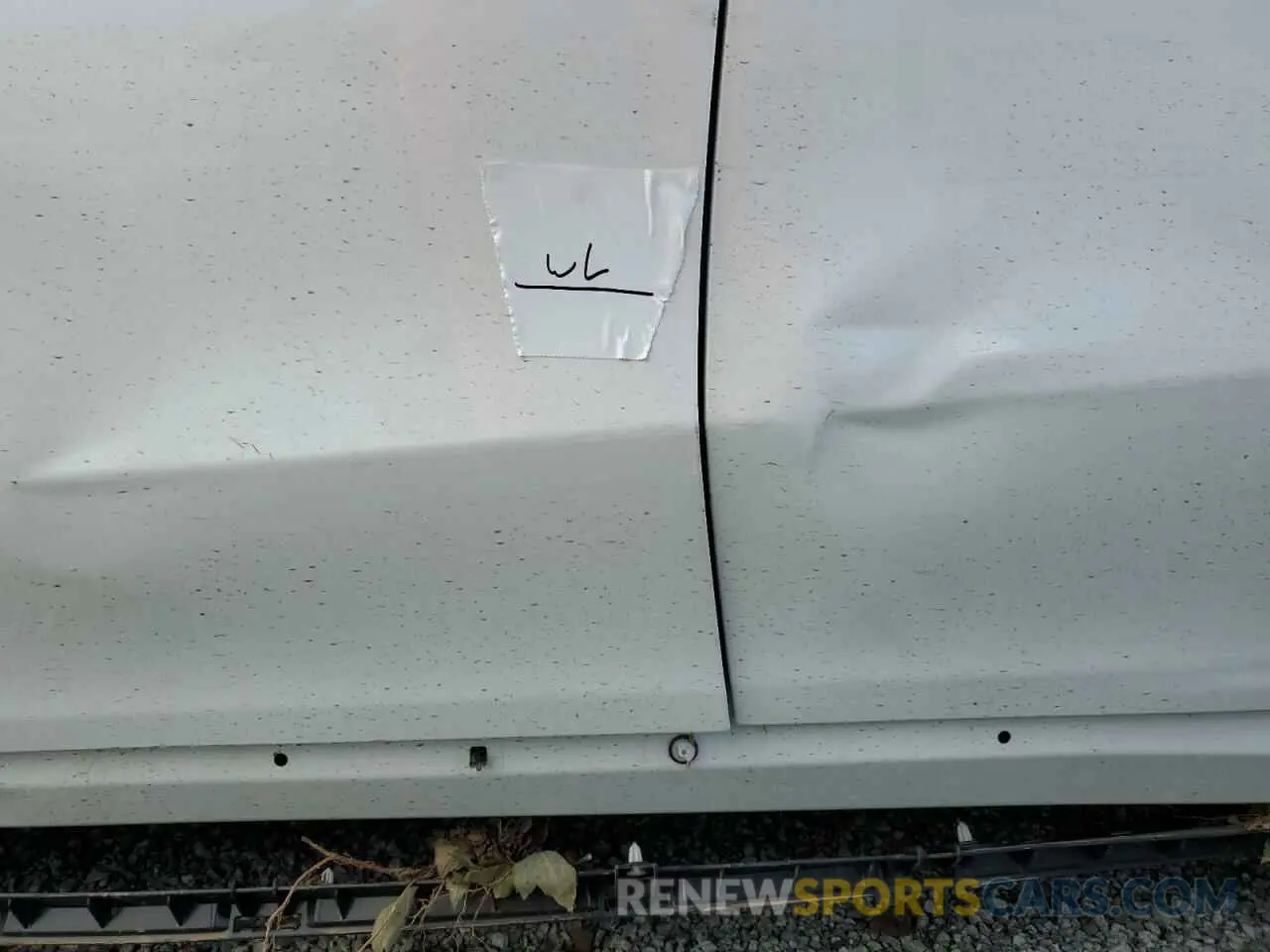 13 Photograph of a damaged car 7SAYGDEE7RF993704 TESLA MODEL Y 2024