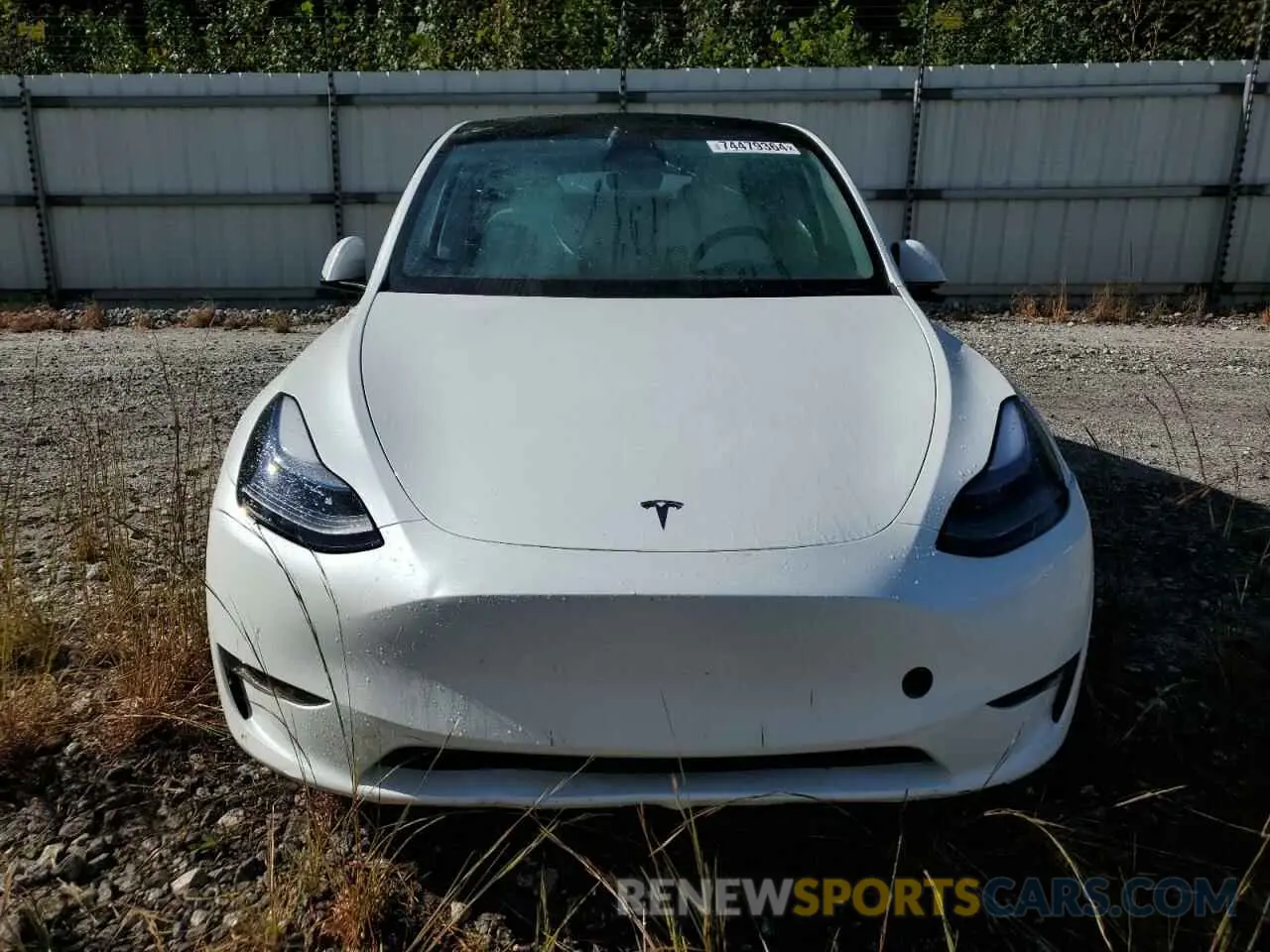 5 Photograph of a damaged car 7SAYGDEE7RF993704 TESLA MODEL Y 2024