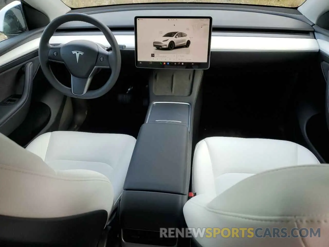 8 Photograph of a damaged car 7SAYGDEE7RF993704 TESLA MODEL Y 2024