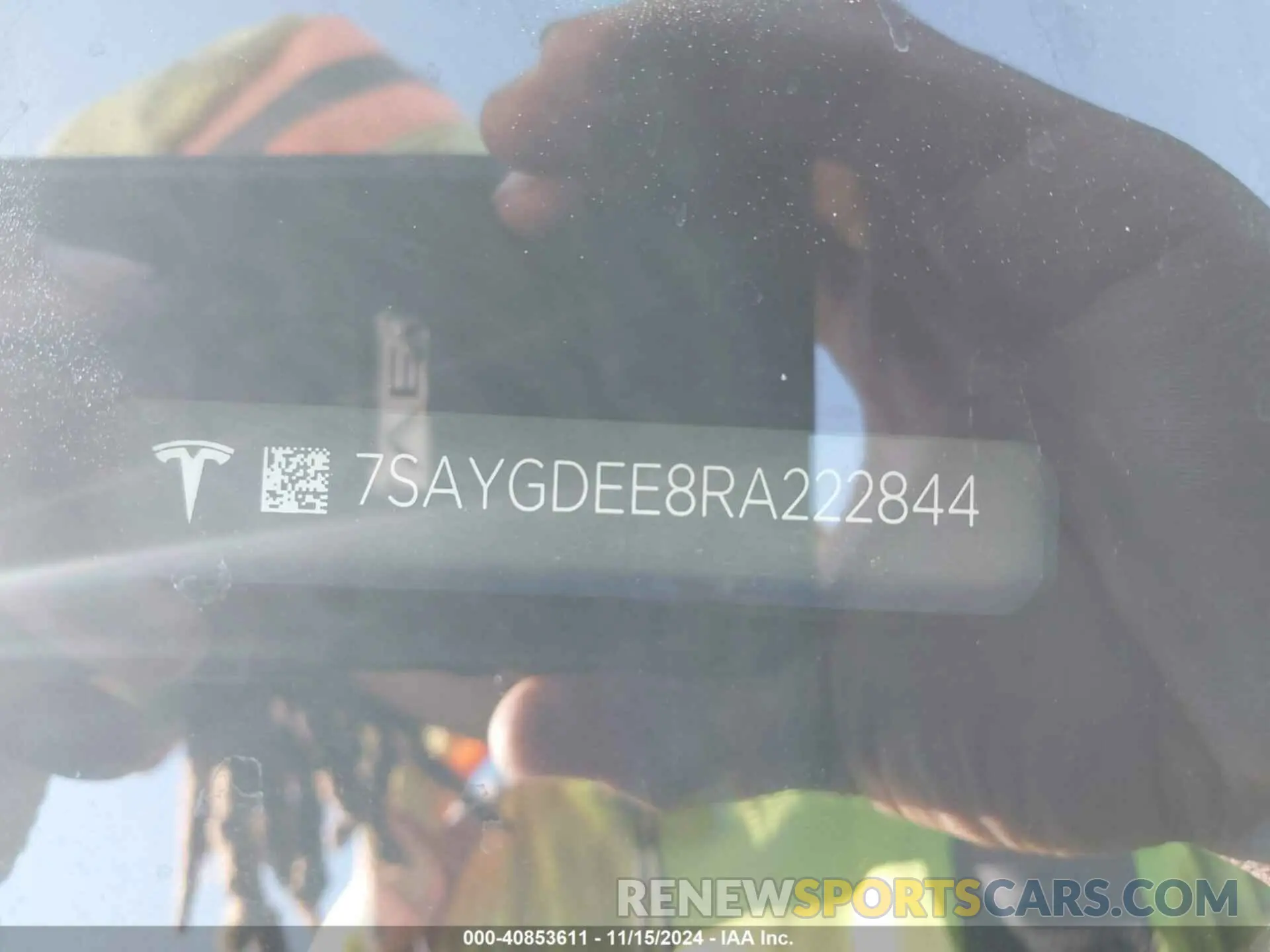 9 Photograph of a damaged car 7SAYGDEE8RA222844 TESLA MODEL Y 2024