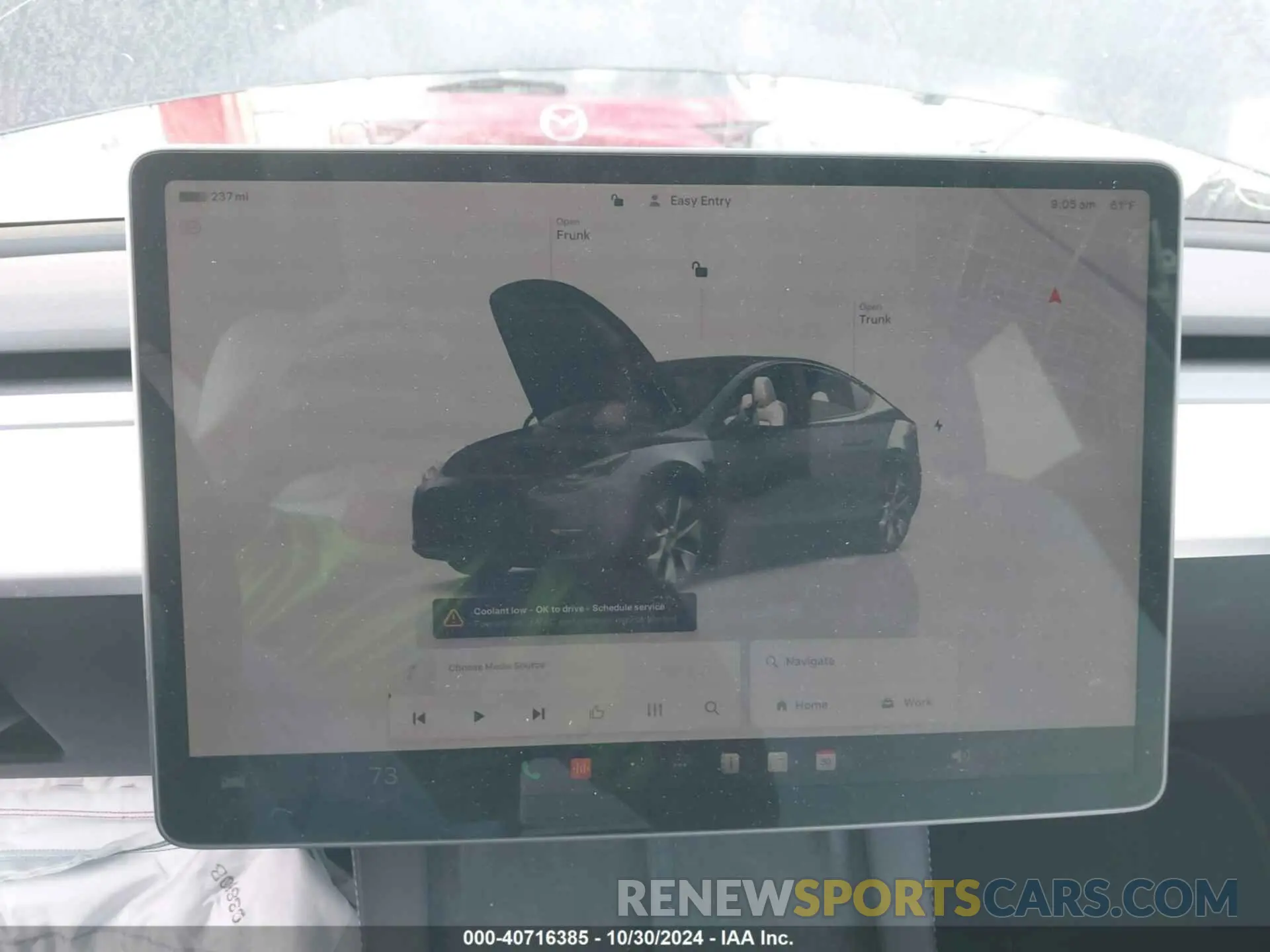 18 Photograph of a damaged car 7SAYGDEE8RA231477 TESLA MODEL Y 2024