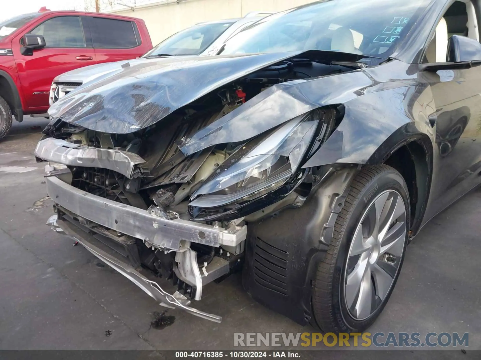 20 Photograph of a damaged car 7SAYGDEE8RA231477 TESLA MODEL Y 2024