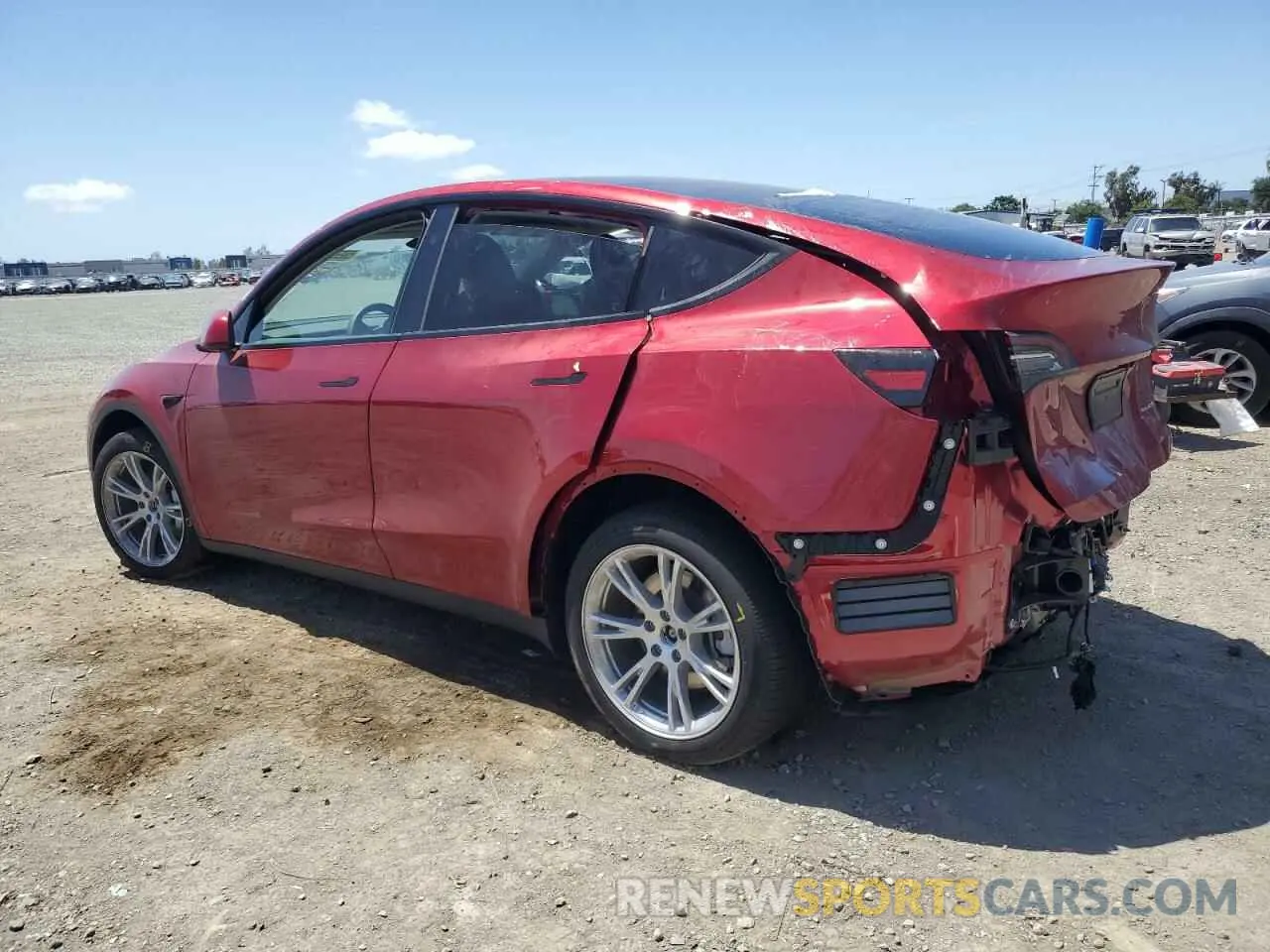 2 Photograph of a damaged car 7SAYGDEE8RA233147 TESLA MODEL Y 2024