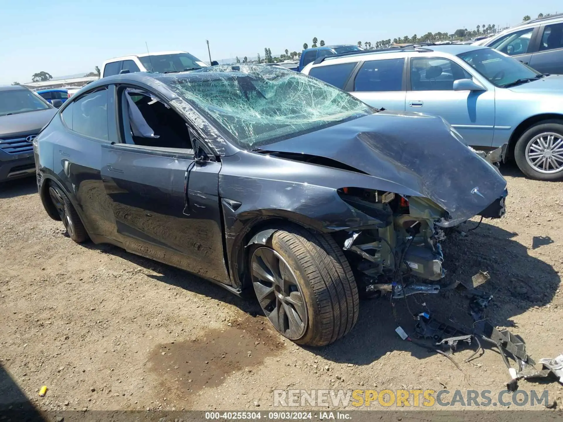 1 Photograph of a damaged car 7SAYGDEE8RA246903 TESLA MODEL Y 2024