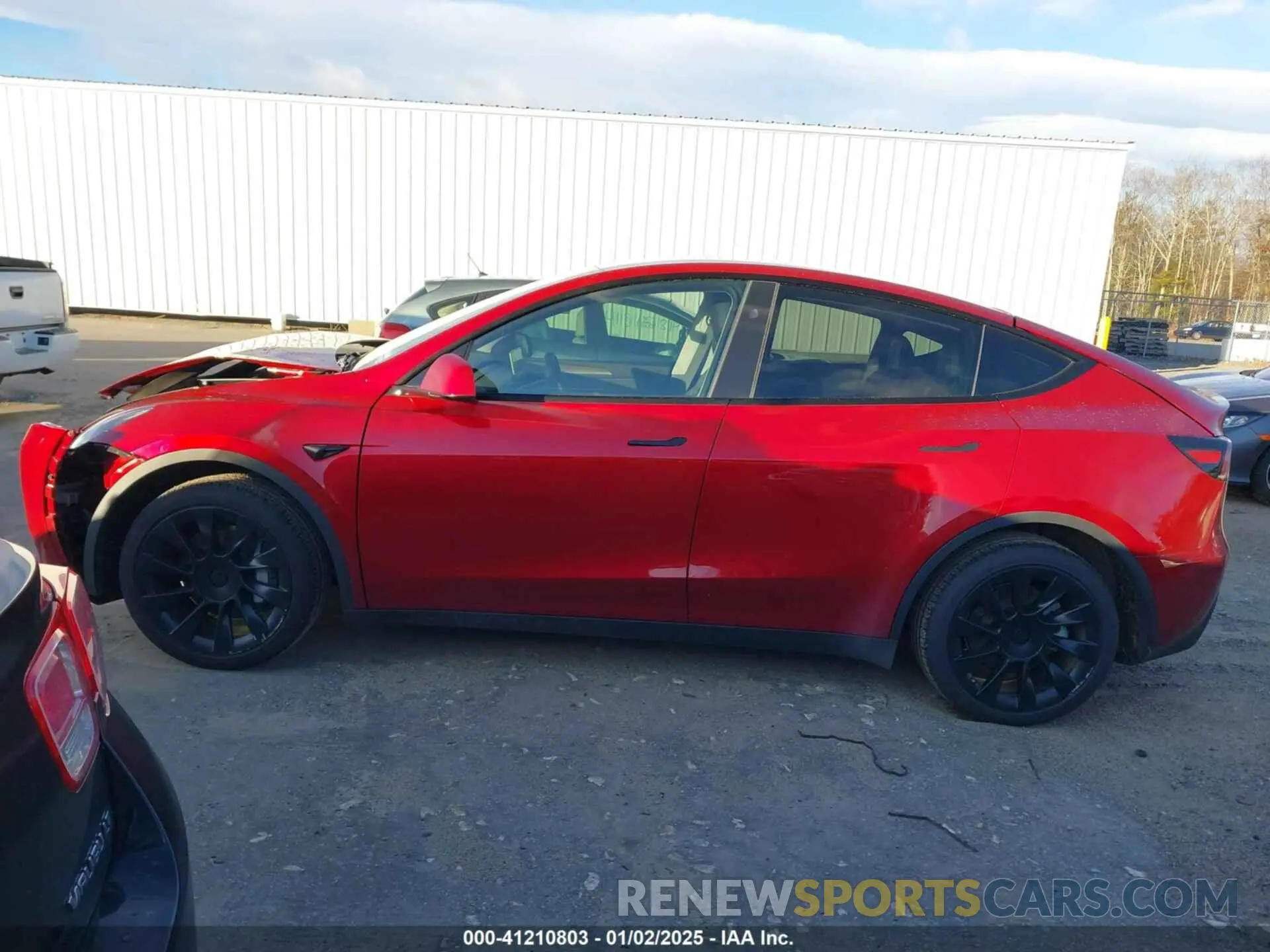 15 Photograph of a damaged car 7SAYGDEE8RA254256 TESLA MODEL Y 2024