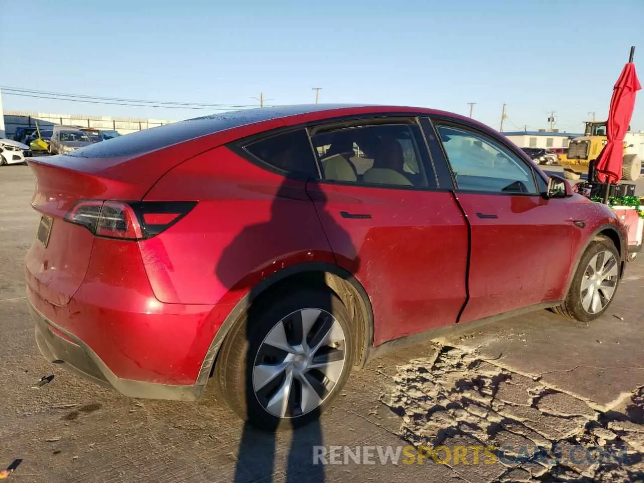 3 Photograph of a damaged car 7SAYGDEE8RA255813 TESLA MODEL Y 2024