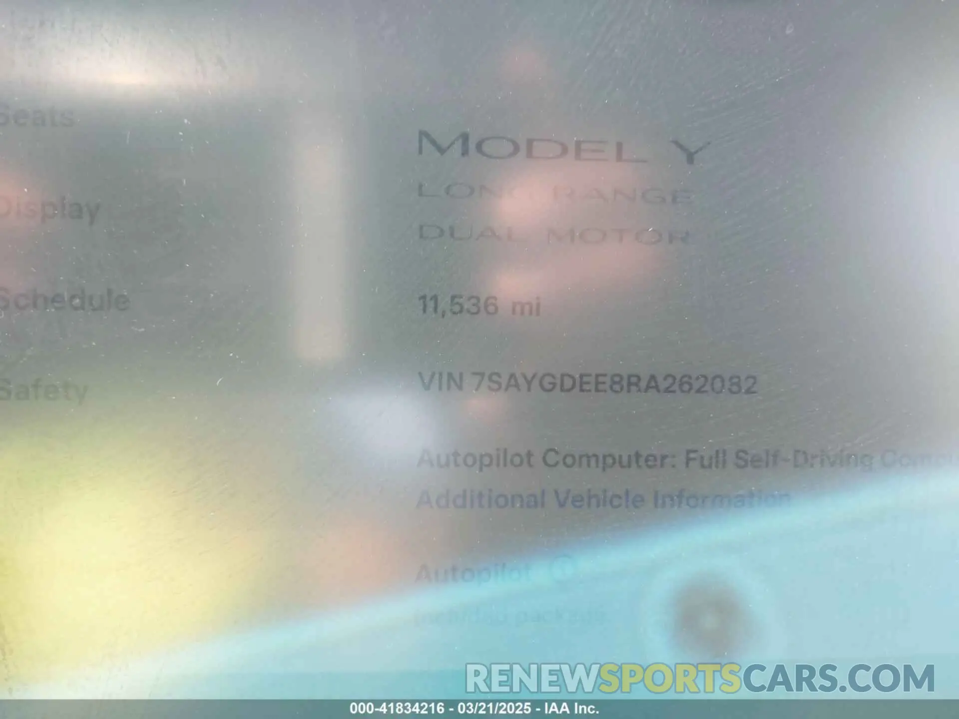 16 Photograph of a damaged car 7SAYGDEE8RA262082 TESLA MODEL Y 2024