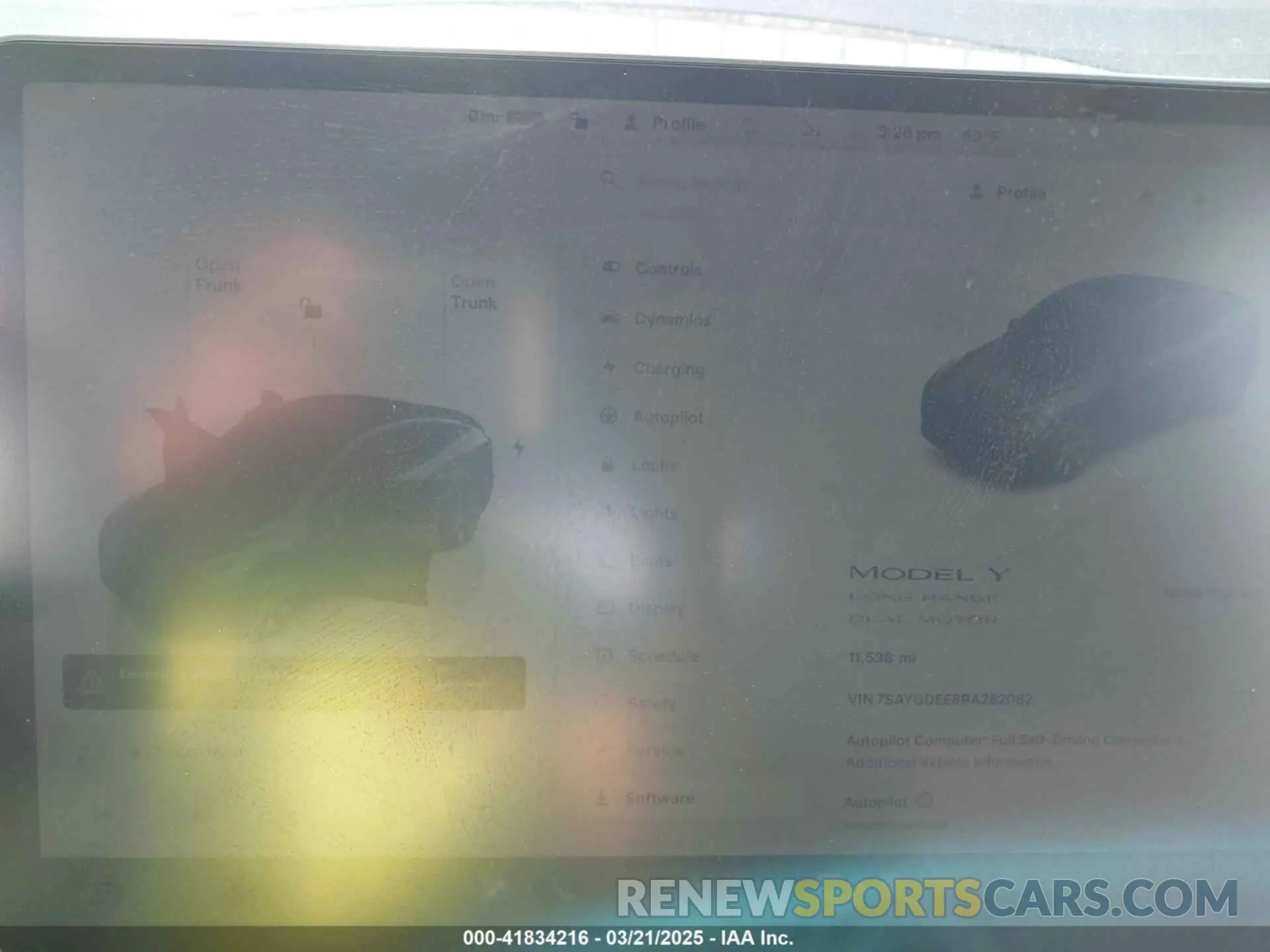 7 Photograph of a damaged car 7SAYGDEE8RA262082 TESLA MODEL Y 2024