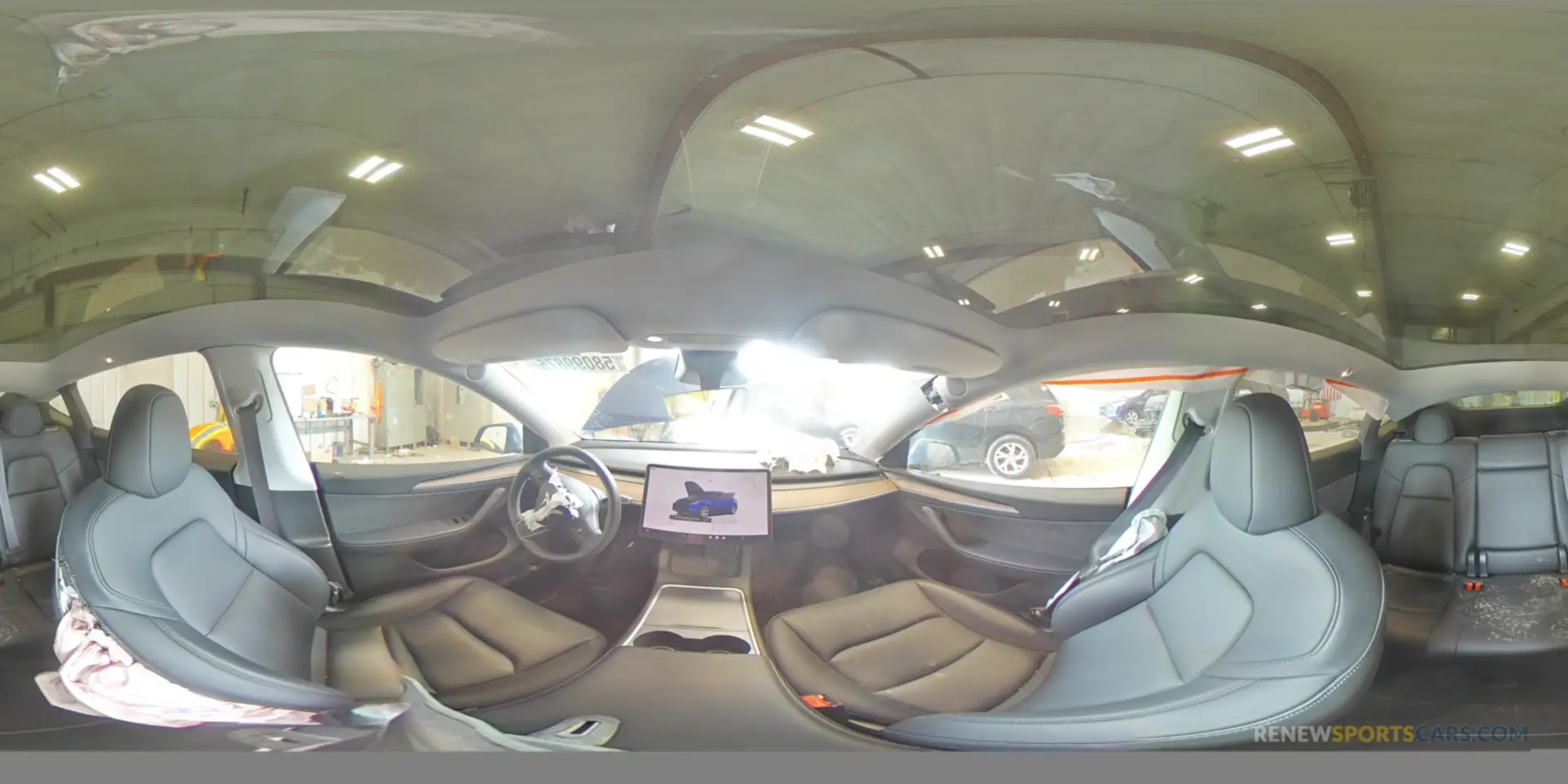 15 Photograph of a damaged car 7SAYGDEE8RA270862 TESLA MODEL Y 2024
