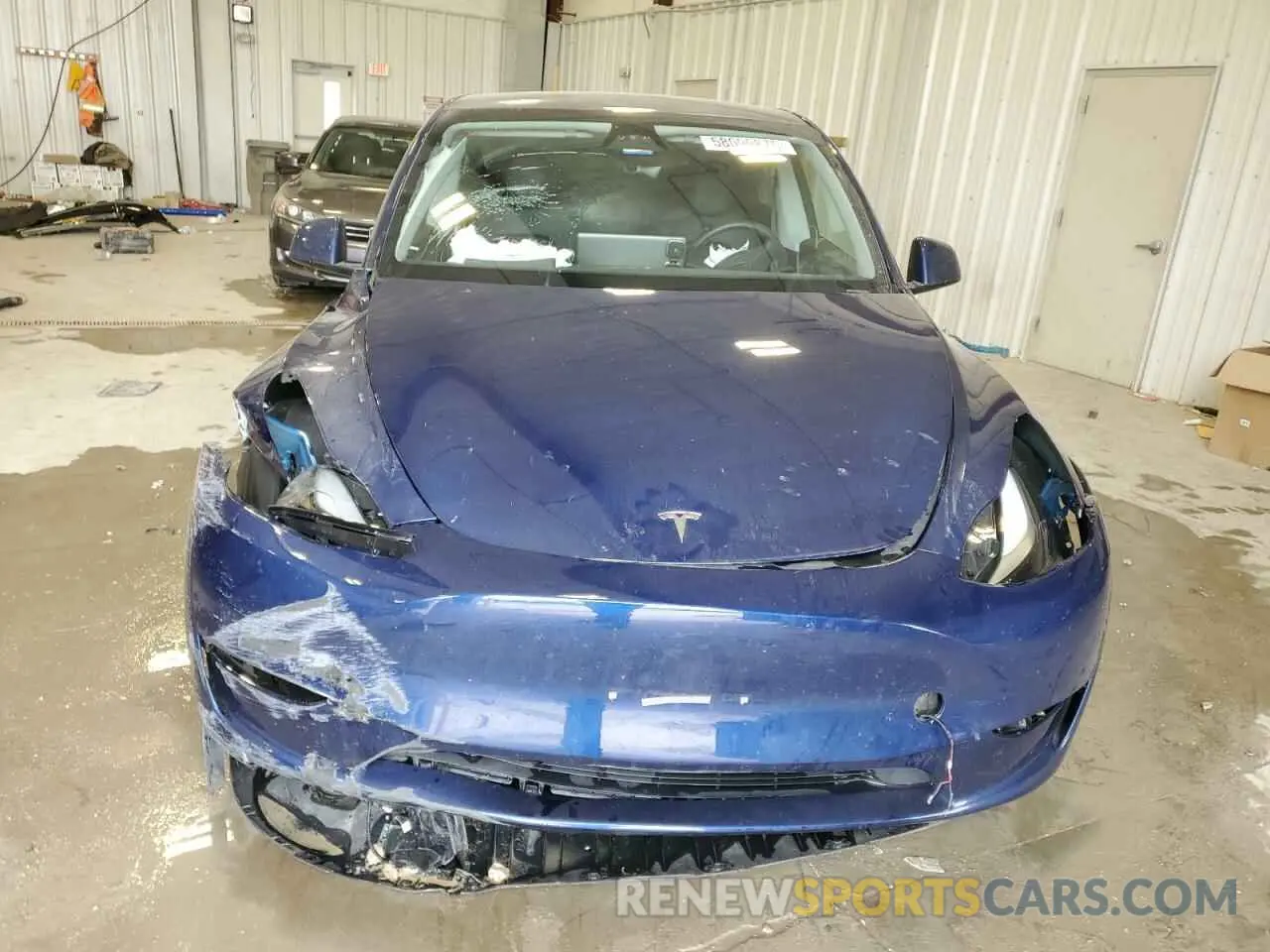 5 Photograph of a damaged car 7SAYGDEE8RA270862 TESLA MODEL Y 2024