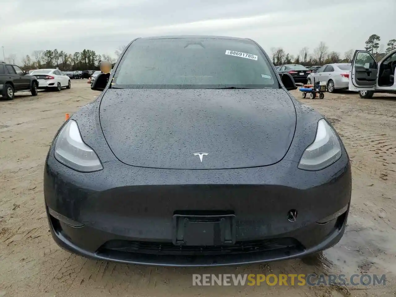 5 Photograph of a damaged car 7SAYGDEE8RA280887 TESLA MODEL Y 2024