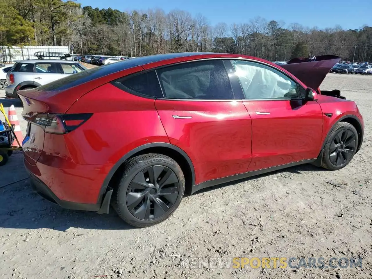 3 Photograph of a damaged car 7SAYGDEE8RA308557 TESLA MODEL Y 2024