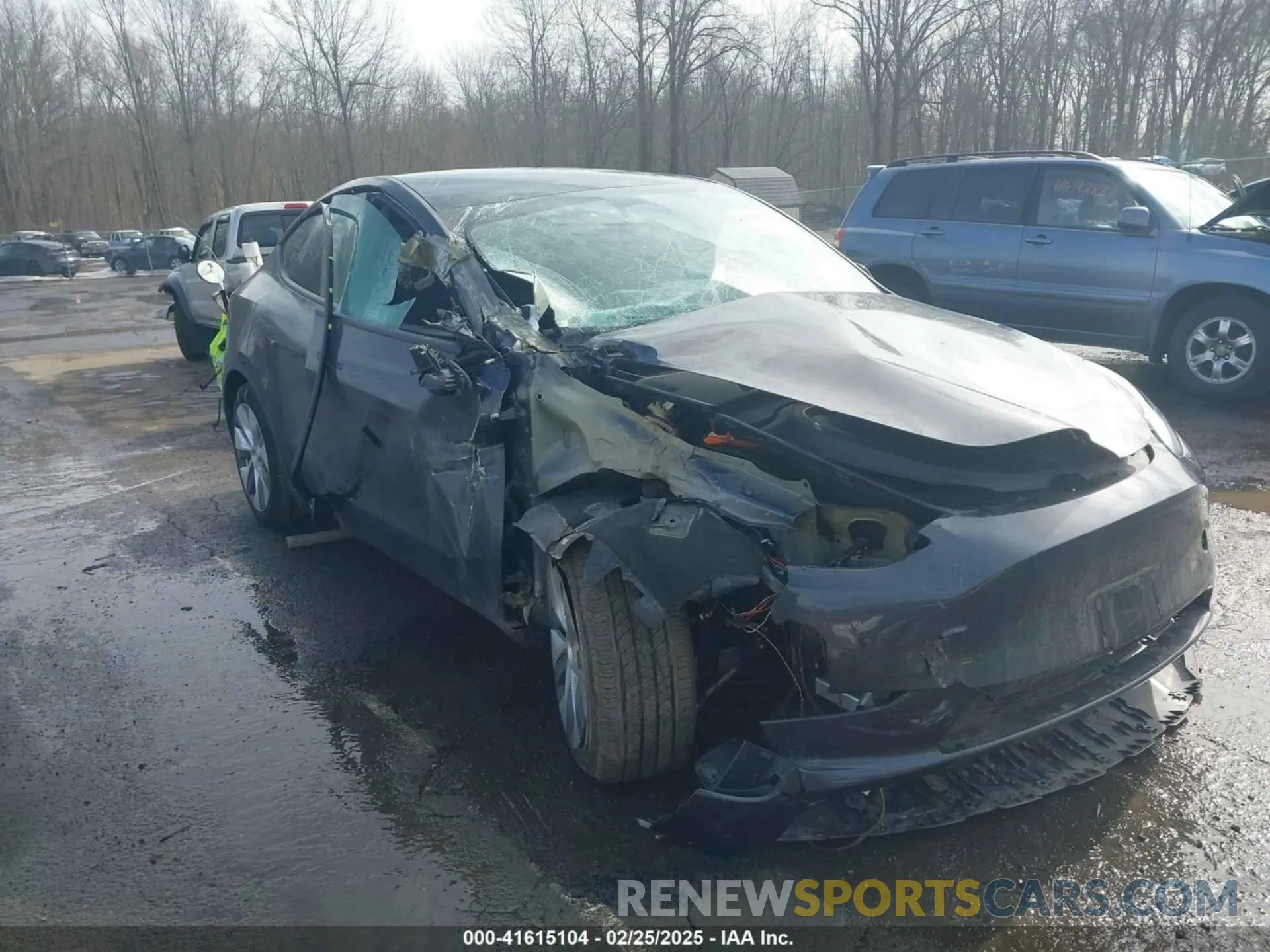 1 Photograph of a damaged car 7SAYGDEE8RF084936 TESLA MODEL Y 2024