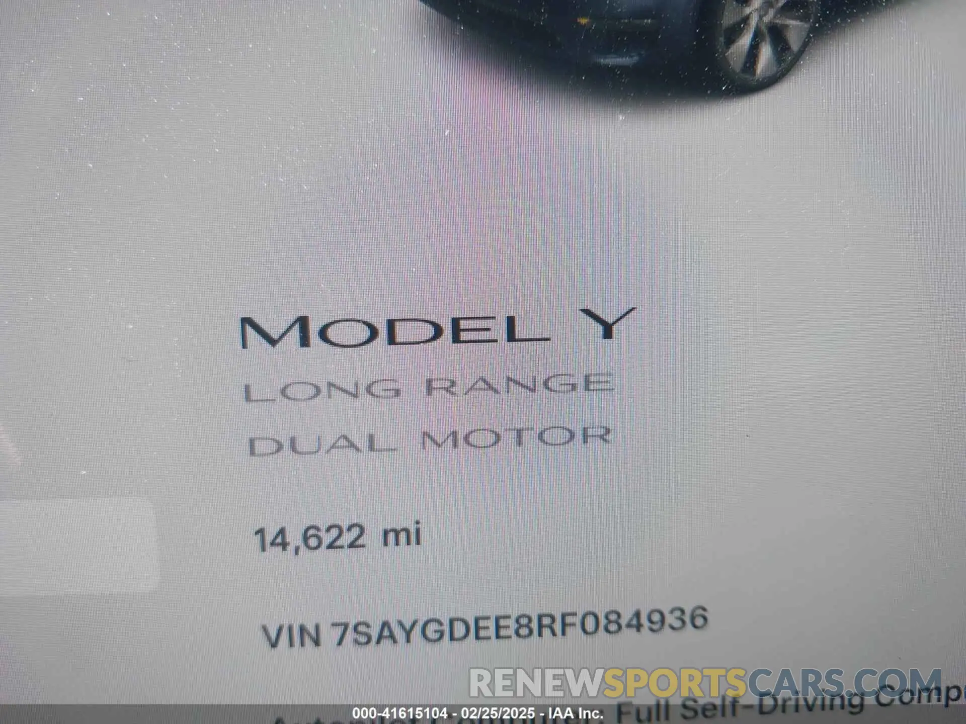 15 Photograph of a damaged car 7SAYGDEE8RF084936 TESLA MODEL Y 2024