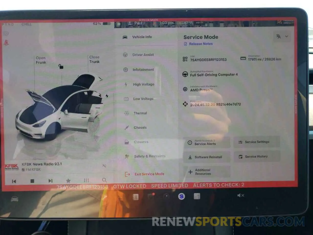 9 Photograph of a damaged car 7SAYGDEE8RF123153 TESLA MODEL Y 2024