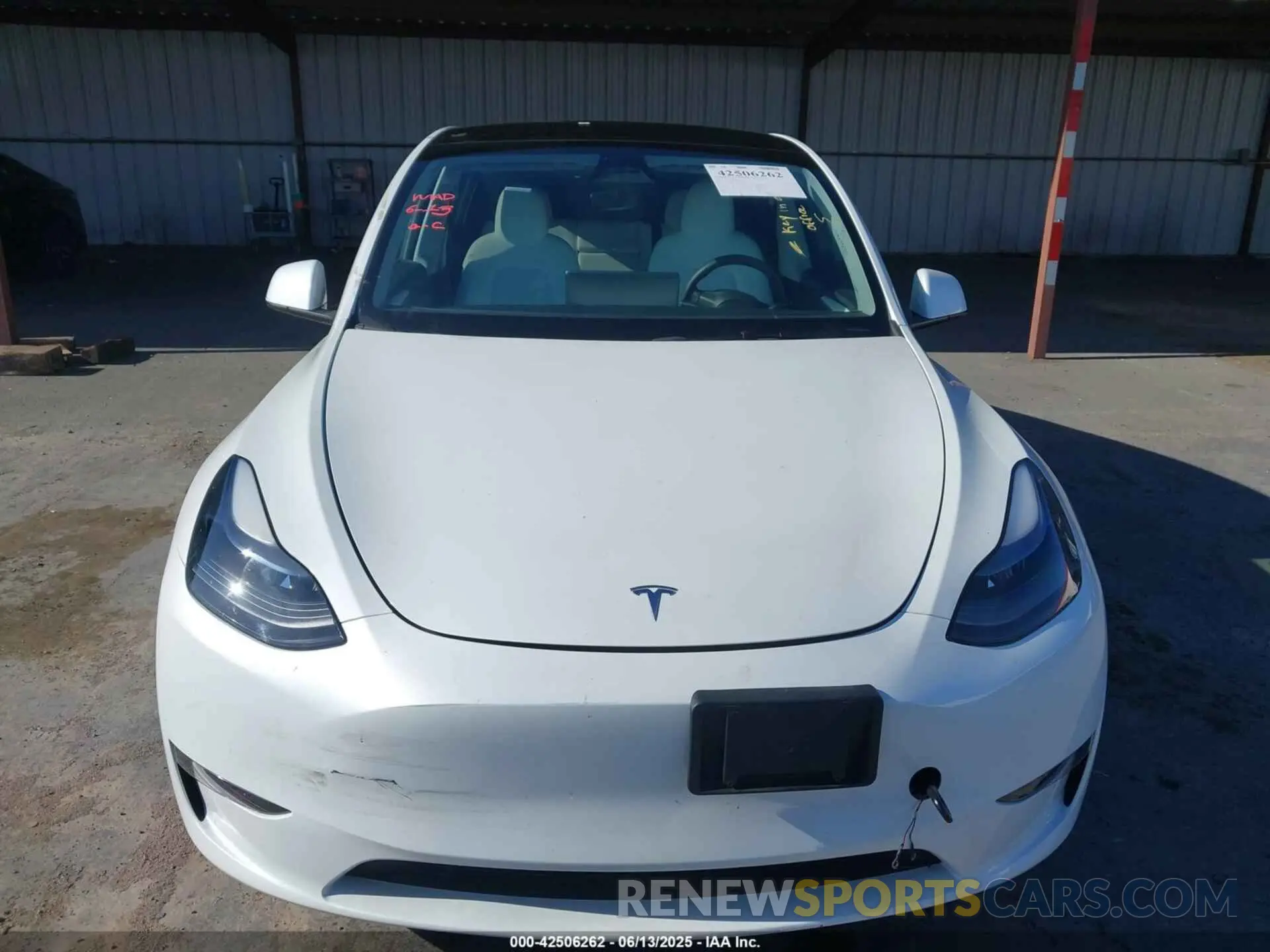 12 Photograph of a damaged car 7SAYGDEE8RF983795 TESLA MODEL Y 2024