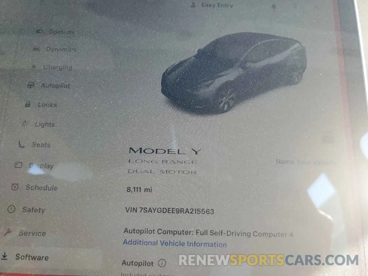 9 Photograph of a damaged car 7SAYGDEE9RA215563 TESLA MODEL Y 2024