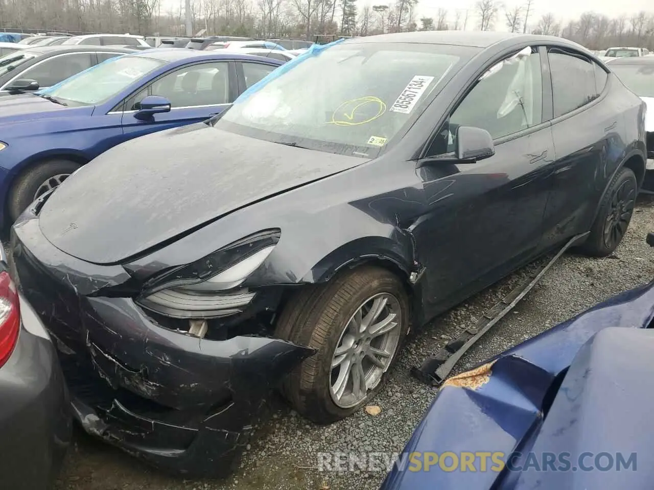 1 Photograph of a damaged car 7SAYGDEE9RA222948 TESLA MODEL Y 2024