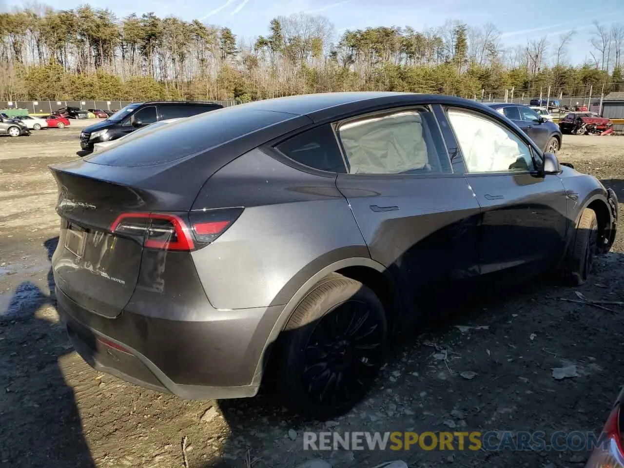 3 Photograph of a damaged car 7SAYGDEE9RA222948 TESLA MODEL Y 2024