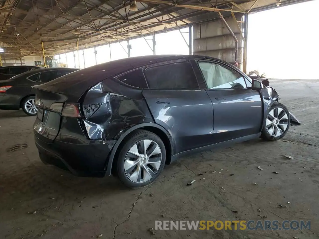 3 Photograph of a damaged car 7SAYGDEE9RA229947 TESLA MODEL Y 2024