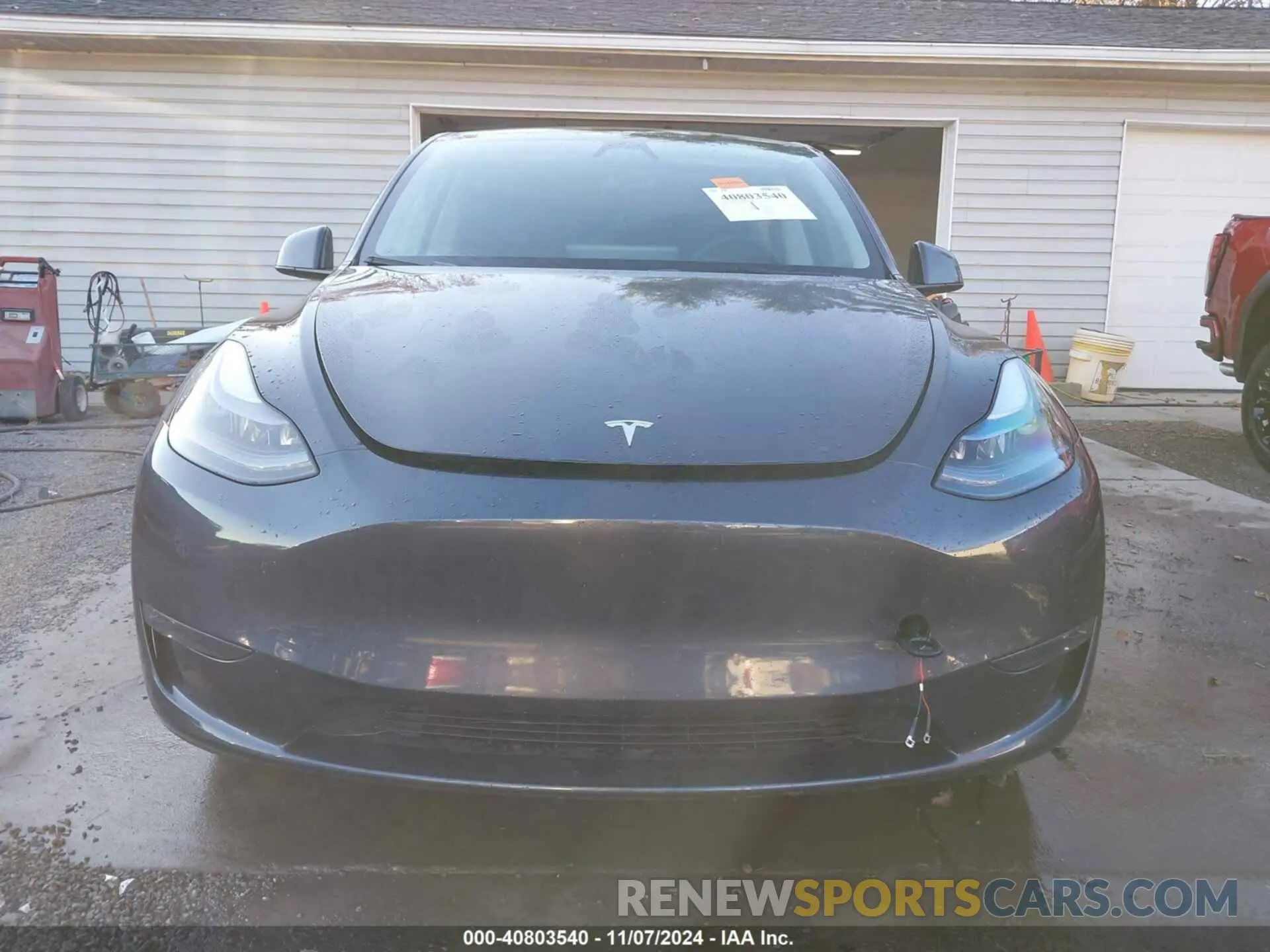 13 Photograph of a damaged car 7SAYGDEE9RA249728 TESLA MODEL Y 2024