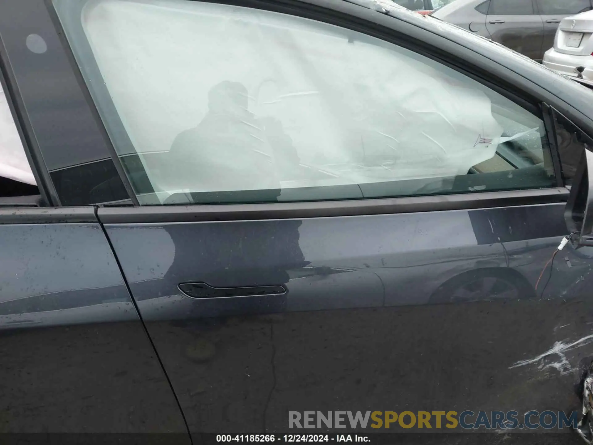 5 Photograph of a damaged car 7SAYGDEE9RA288125 TESLA MODEL Y 2024