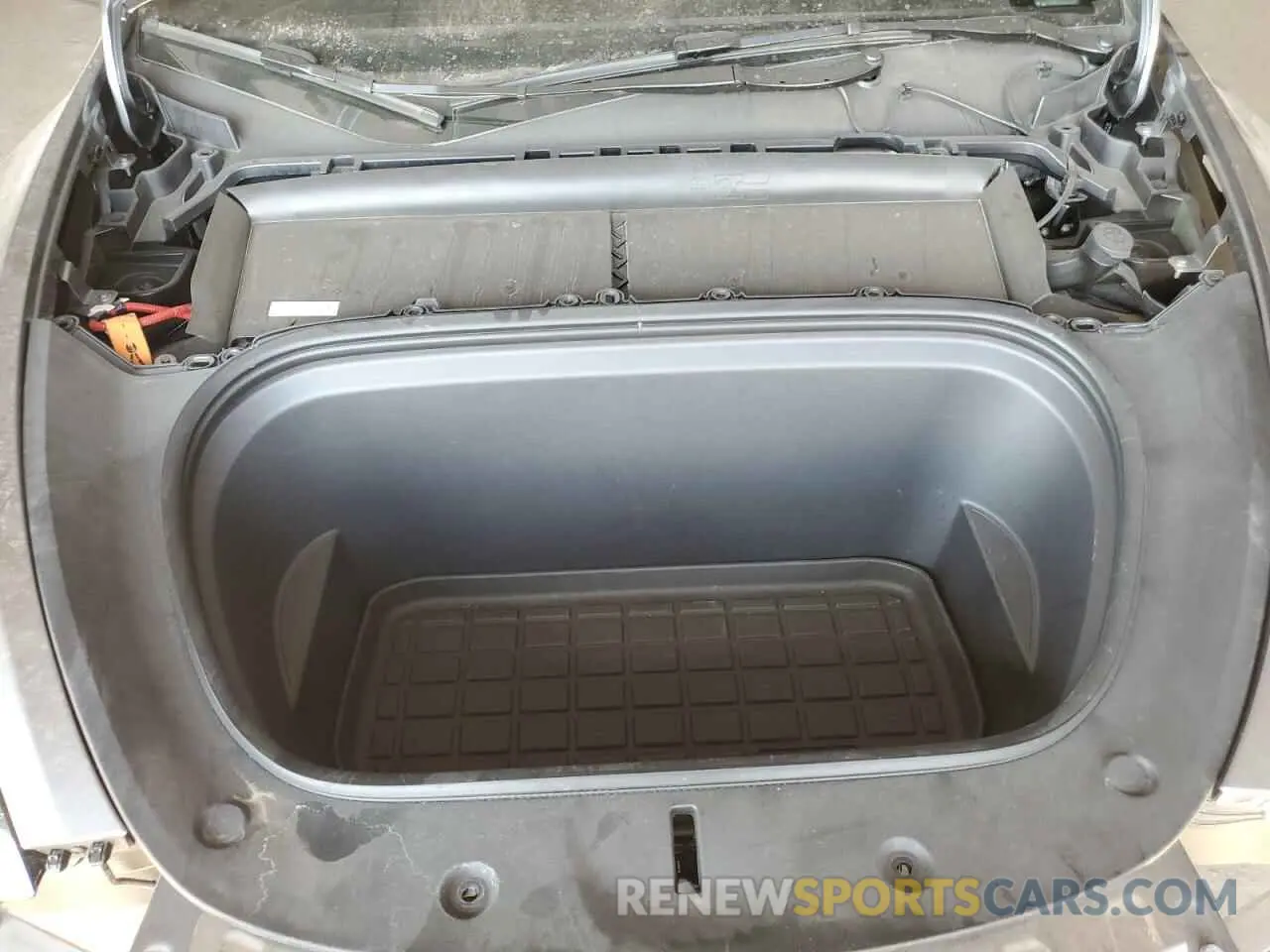 11 Photograph of a damaged car 7SAYGDEE9RA294541 TESLA MODEL Y 2024