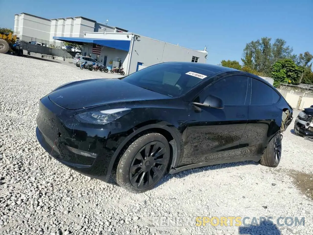 1 Photograph of a damaged car 7SAYGDEE9RA303397 TESLA MODEL Y 2024