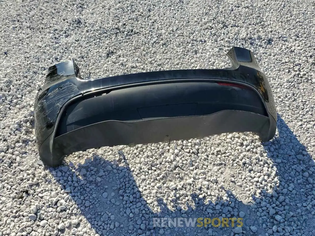 12 Photograph of a damaged car 7SAYGDEE9RA303397 TESLA MODEL Y 2024