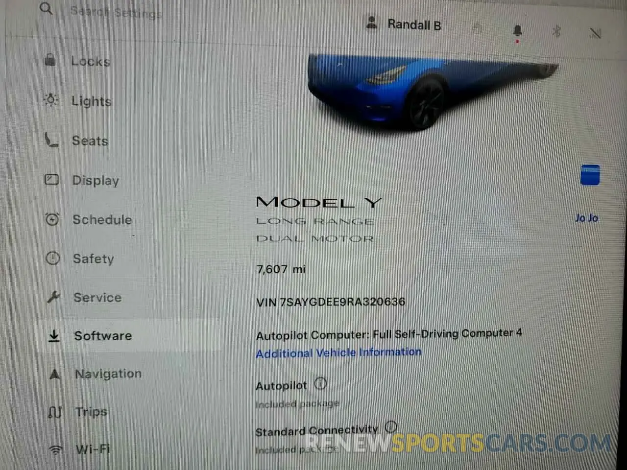 9 Photograph of a damaged car 7SAYGDEE9RA320636 TESLA MODEL Y 2024