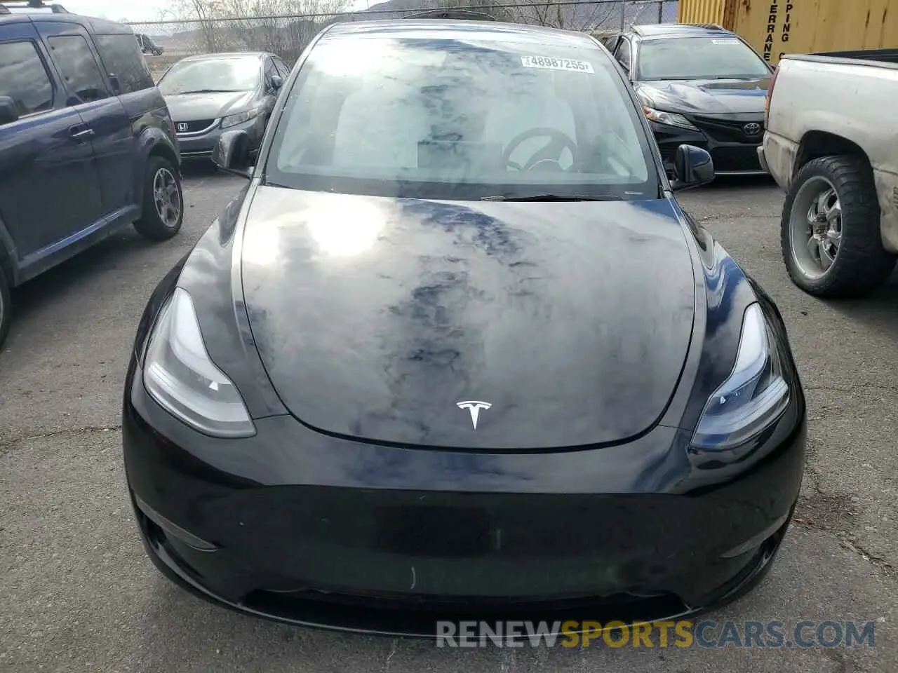 5 Photograph of a damaged car 7SAYGDEE9RA323200 TESLA MODEL Y 2024