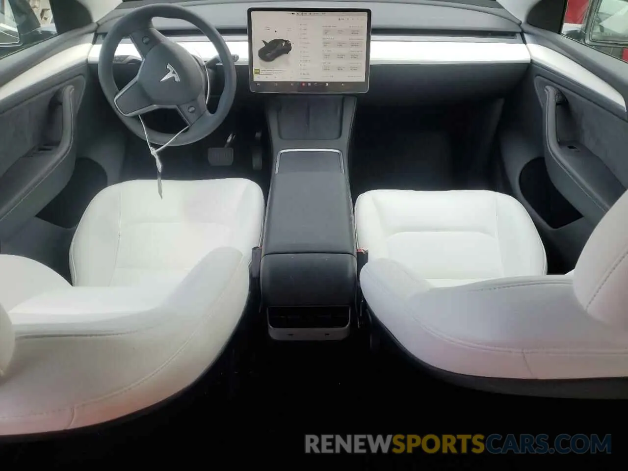 8 Photograph of a damaged car 7SAYGDEE9RA323200 TESLA MODEL Y 2024