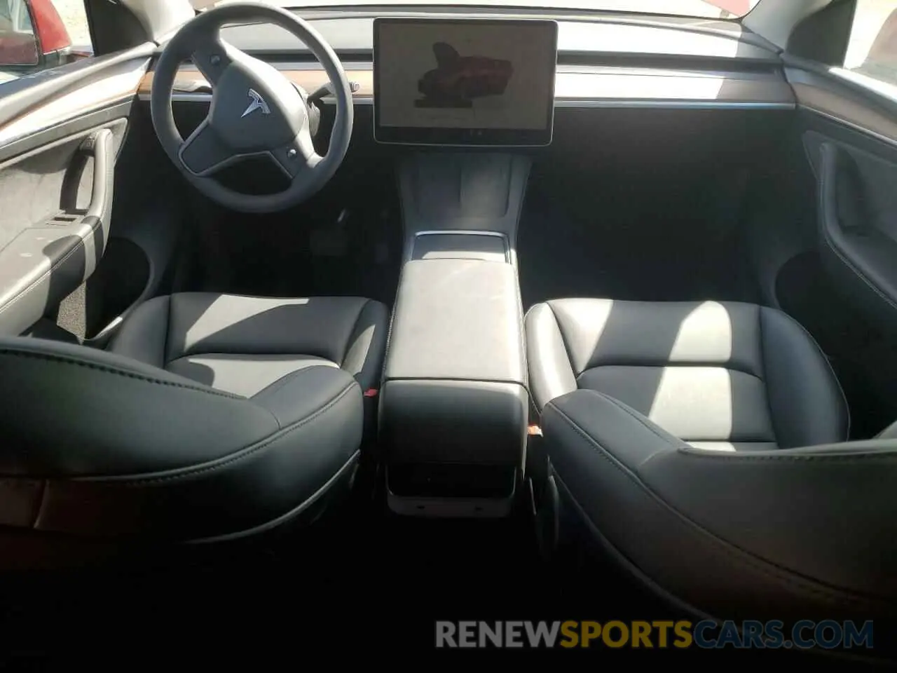 8 Photograph of a damaged car 7SAYGDEE9RF047118 TESLA MODEL Y 2024