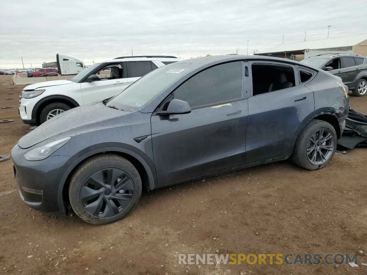 1 Photograph of a damaged car 7SAYGDEE9RF121816 TESLA MODEL Y 2024