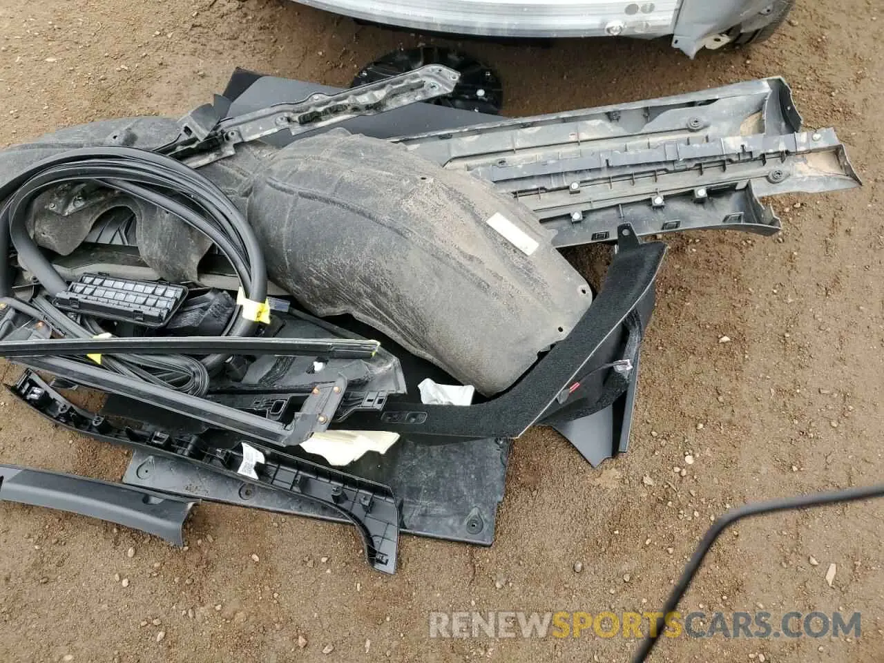 12 Photograph of a damaged car 7SAYGDEE9RF121816 TESLA MODEL Y 2024