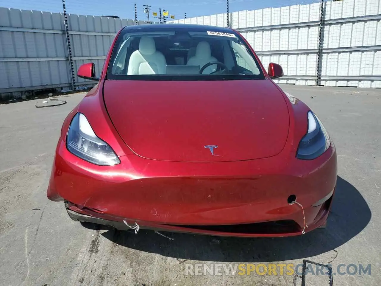 5 Photograph of a damaged car 7SAYGDEE9RF125137 TESLA MODEL Y 2024