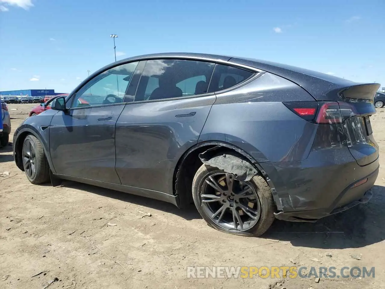 2 Photograph of a damaged car 7SAYGDEE9RF129530 TESLA MODEL Y 2024