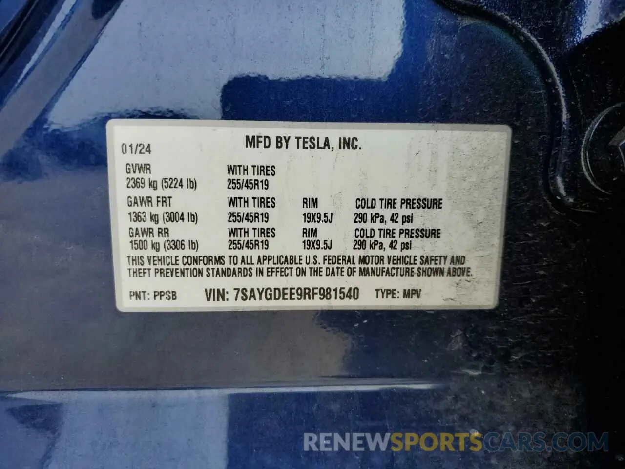 15 Photograph of a damaged car 7SAYGDEE9RF981540 TESLA MODEL Y 2024