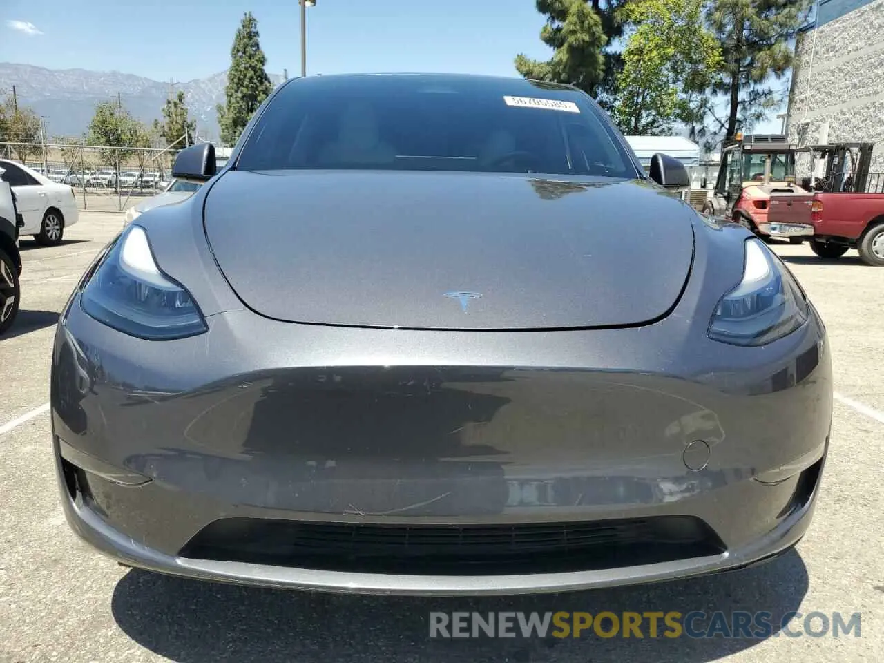 5 Photograph of a damaged car 7SAYGDEEXRA215975 TESLA MODEL Y 2024