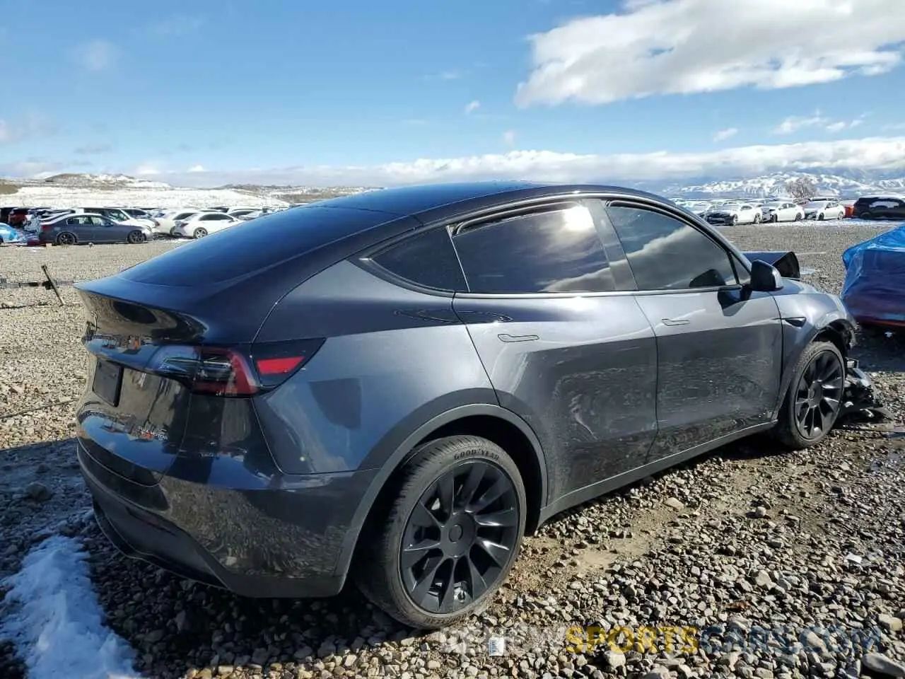 3 Photograph of a damaged car 7SAYGDEEXRA222408 TESLA MODEL Y 2024